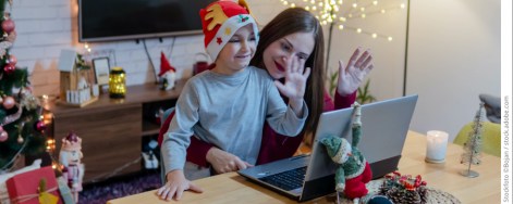 Weihnachtsgrüße per Laptop