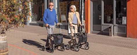 Mit dem Rollator unterwegs