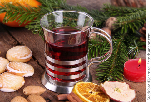 Glühwein in Glastasse